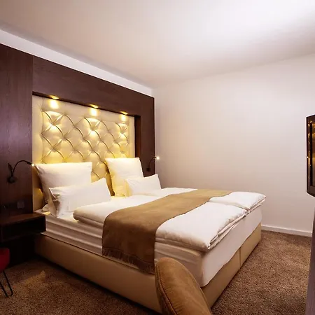 Hotel Reckord 3*